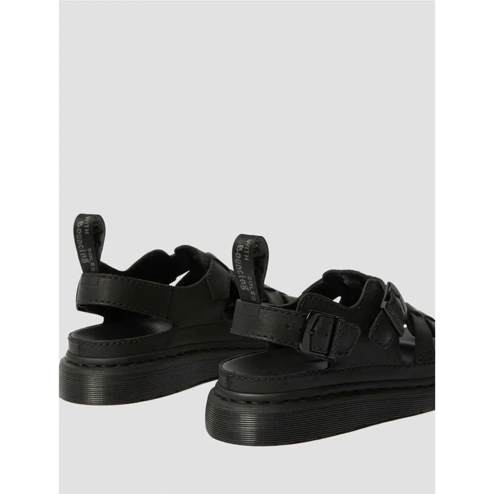 Urban Outfitters Dr. Martens 8092 Arc Mono Sandal_4